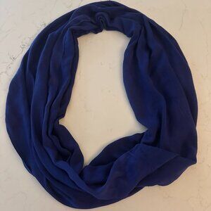 2 for $10!! 🎁Royal Blue Lightweight Infinity Scarf